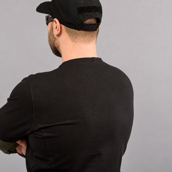 T-shirt with sleeves "BLACK & OLIVE" (Knitwear) 00459000L0000000 photo